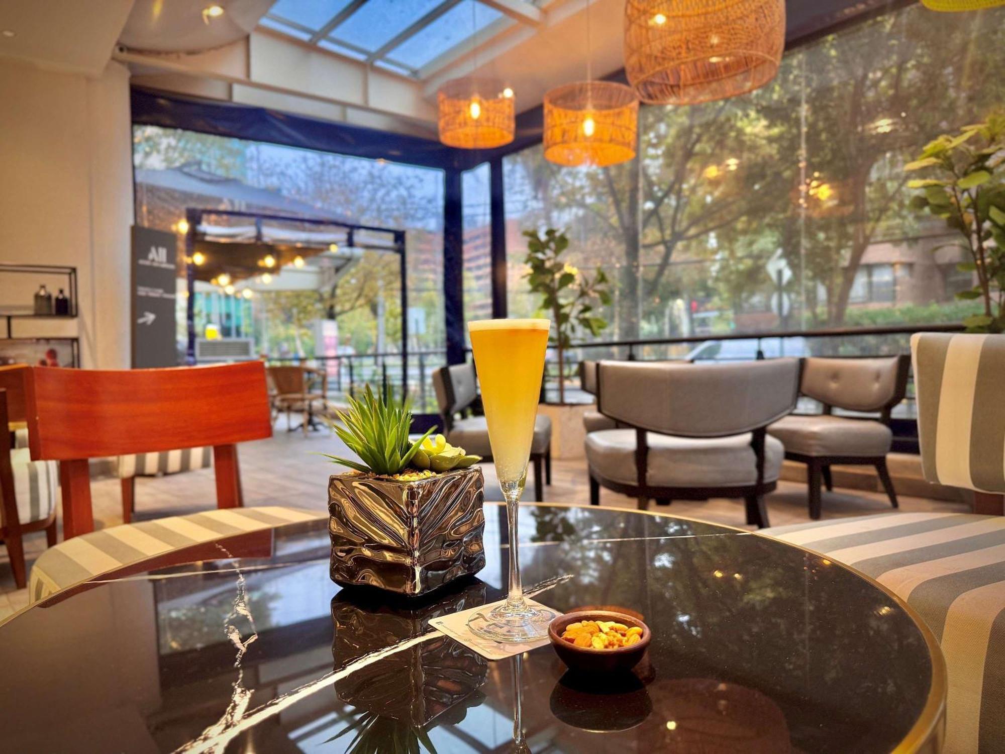 圣地亚哥维塔库拉诺富特酒店 外观 照片